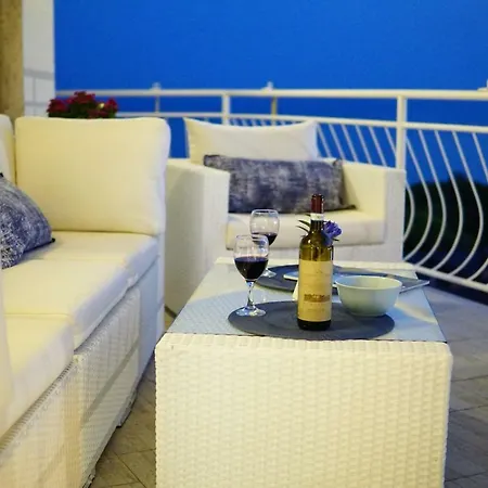 Seaview Lux *